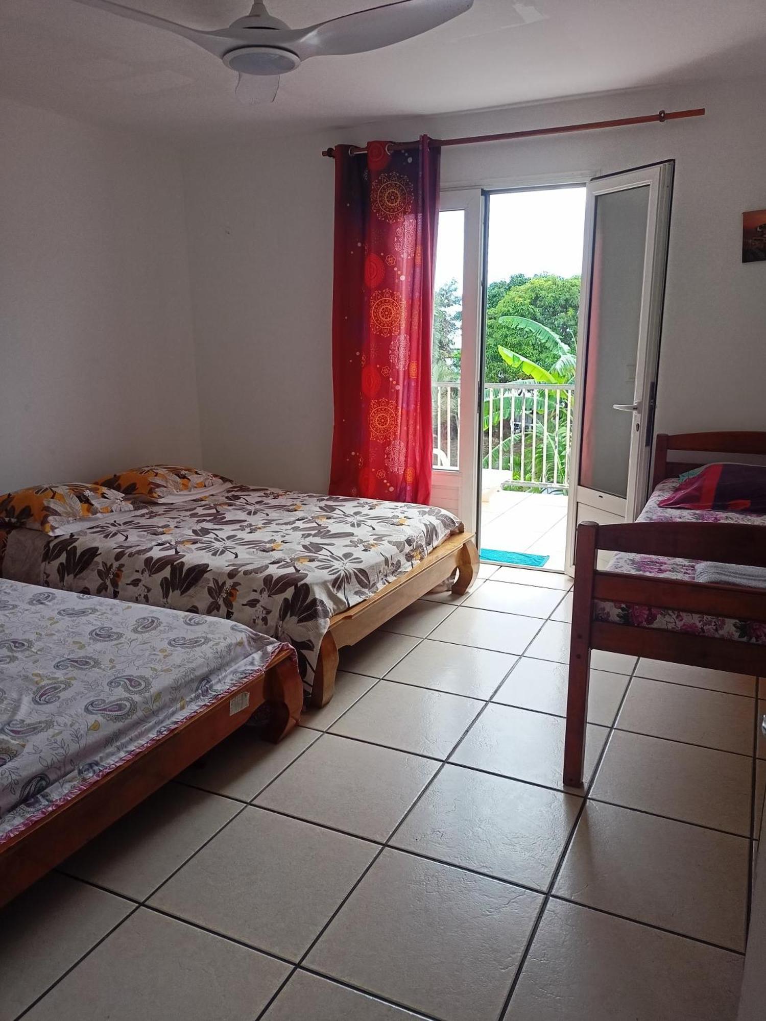 Chez Chouchou Bed & Breakfast Riviere Saint-Louis Екстериор снимка